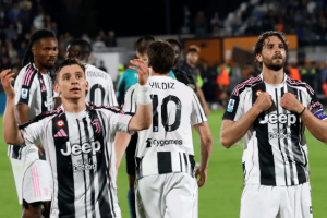 尤文3-2险胜威尼斯锁定欧冠席位！两度中框惊出冷汗